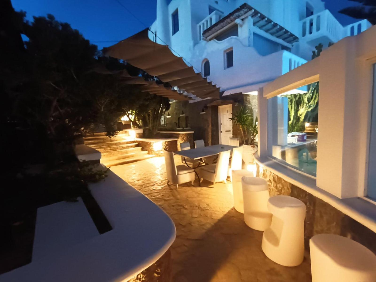 Mykonian Iros Suites & Villas Mykonos Town Εξωτερικό φωτογραφία